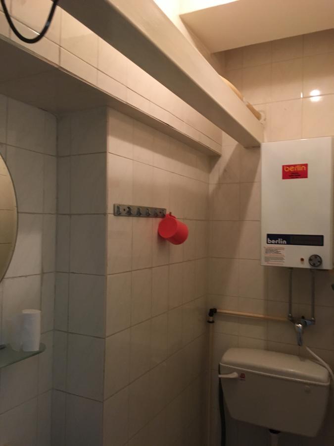 Po Wah Hotel Цзюлун Экстерьер фото